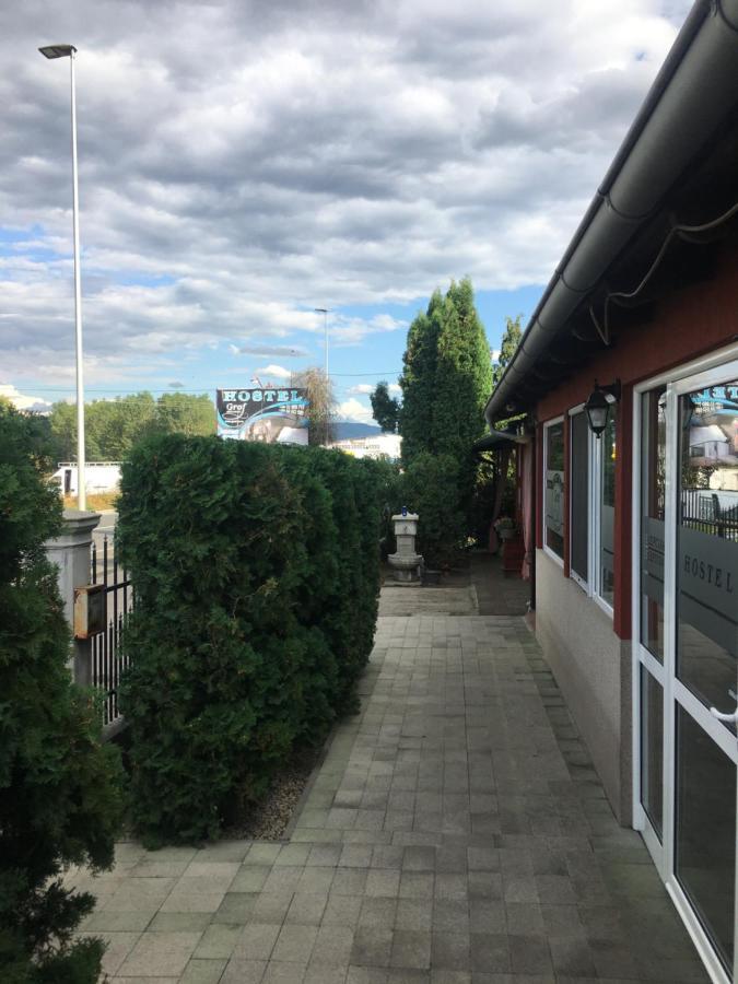 Hostel Grof Mrcajevci Exterior photo